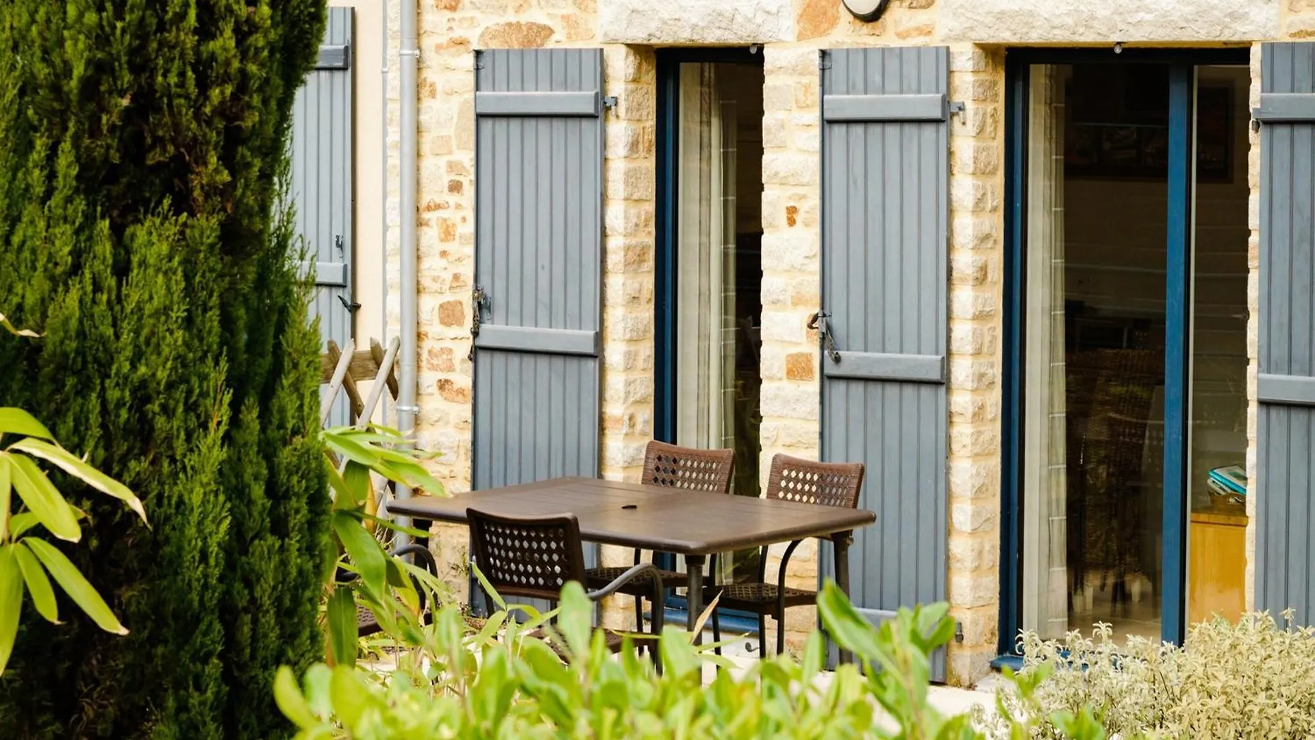 Beautiful Luxury Apartment Near A Breton Oyster Village Cancale 0*,  Franciaország